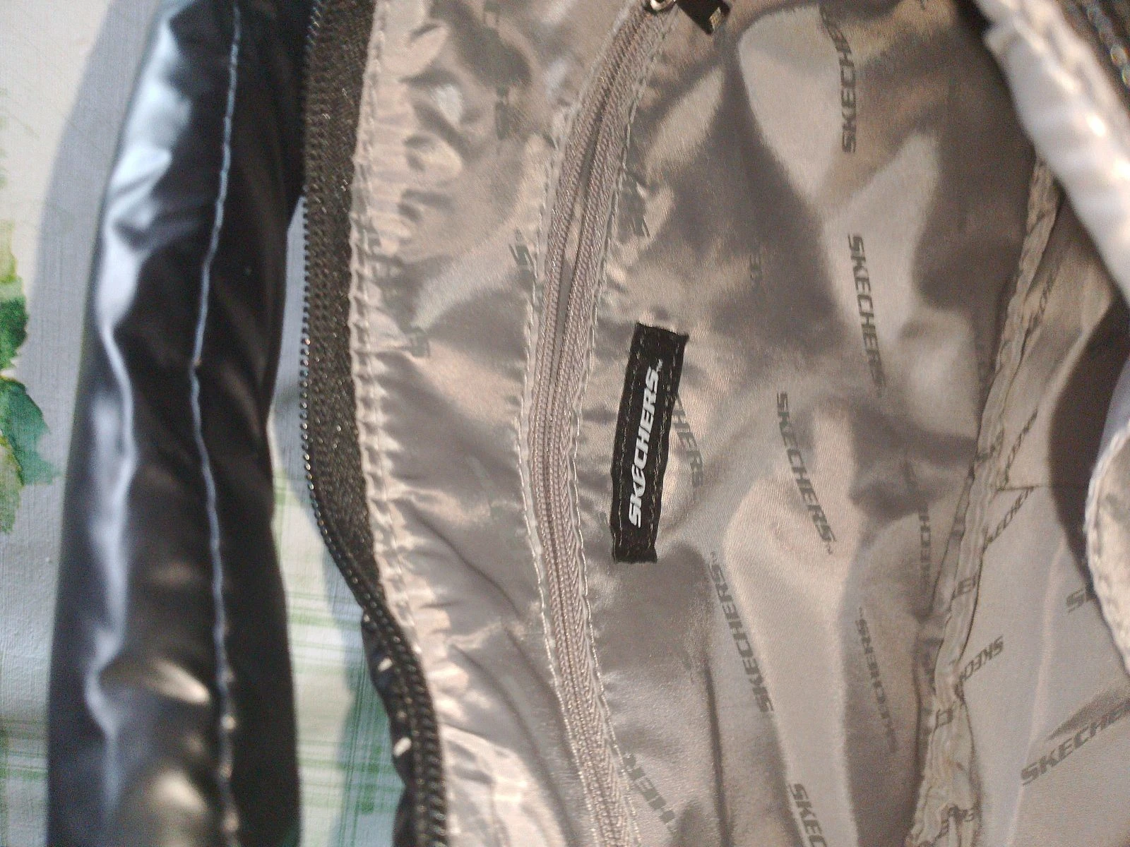 Sac cabas matelassé noir Skechers - Novo com etiqueta – photo 5